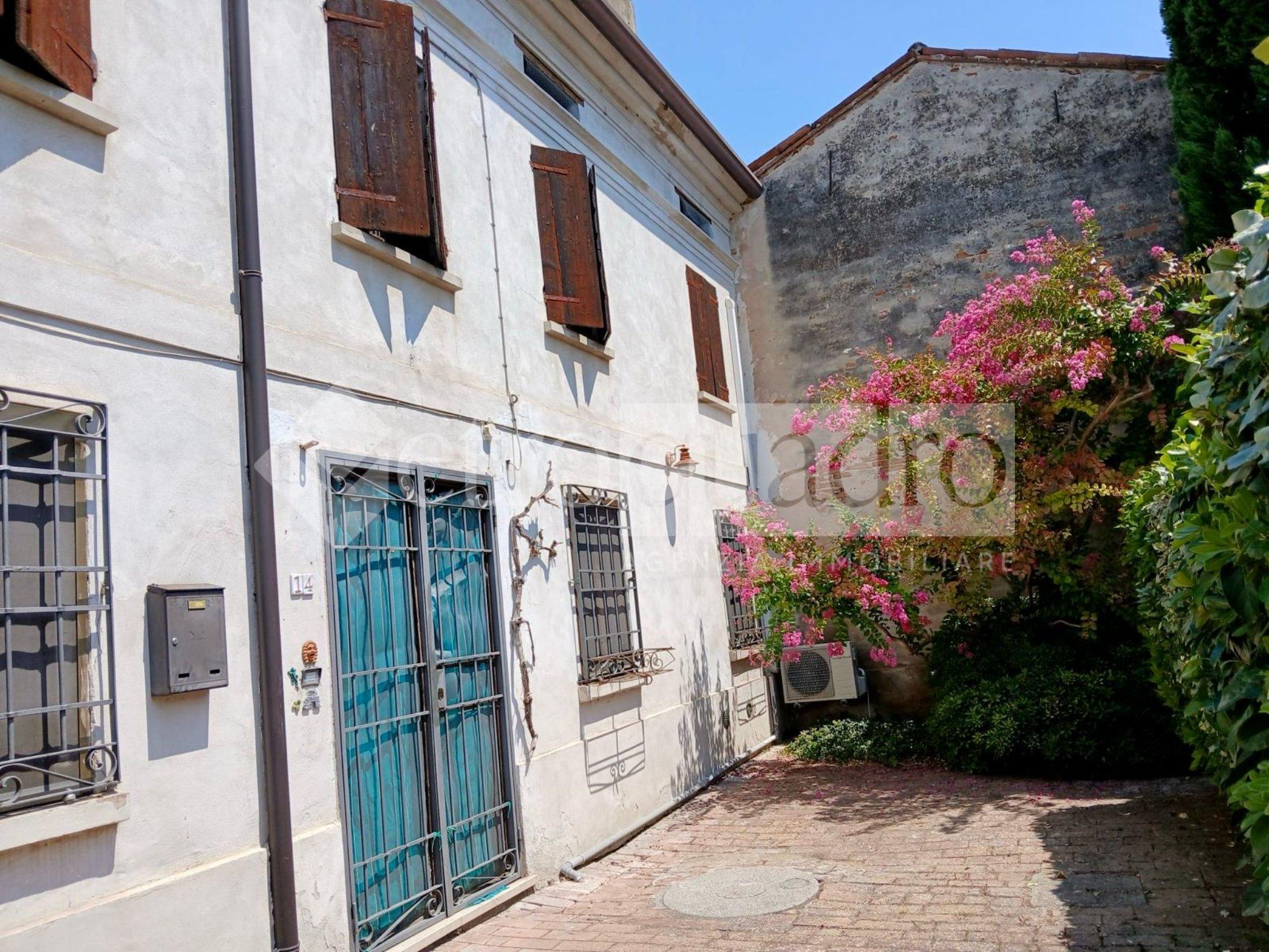 Casa indipendente in vendita in Via Cimitero 14, Serravalle Po